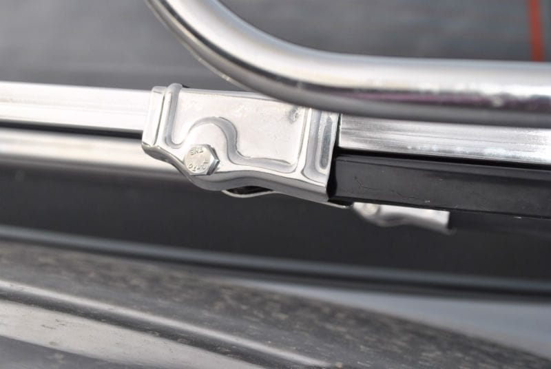 Stainless Close 4