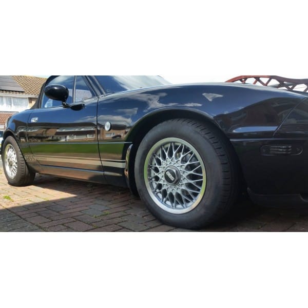 Hub Centric Bolt On Spacers for MX5/Miata/Eunos Roadster Hub Centric Bolt On Spacers for MX5/Miata/Eunos Roadster