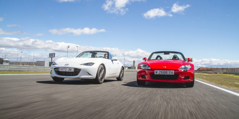 Mazda Miata Mx-5 VS Honda S2000